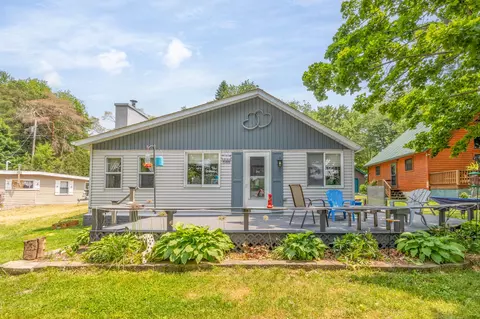 688 W Mohawk, White Cloud, MI 49349 photo 2