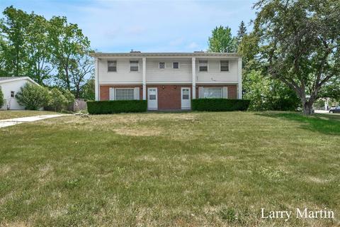 1614 Bridle Crk #& 1616, Kentwood, MI 49508