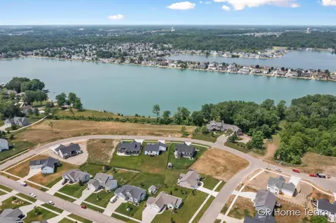 9098 E Cedar, Jenison, MI 49428