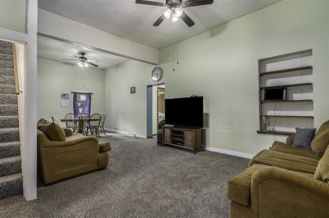 132 N Second, Cassopolis, MI 49031 photo 4