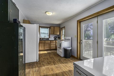 132 N Second, Cassopolis, MI 49031 photo 7