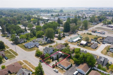 322 S Water, Pinconning, MI 48650