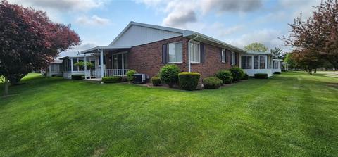 5946 Leisure S, Kentwood, MI 49548