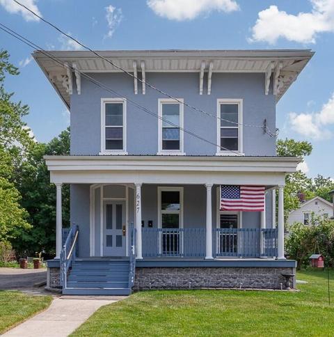 627 W Maumee, Adrian, MI 49221