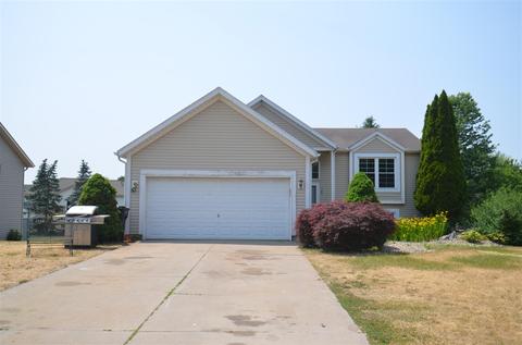 1369 Wiersma, Zeeland, MI 49464