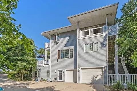 3410 Whiskey Holw, Muskegon, MI 49441