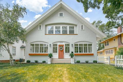 2332 Oakland, Kalamazoo, MI 49008