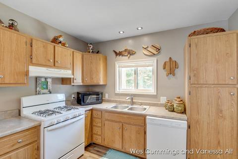 211 N N Ml, Stanton, MI 48888 photo 13