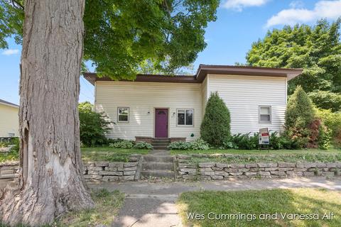 211 N N Ml, Stanton, MI 48888 photo 2