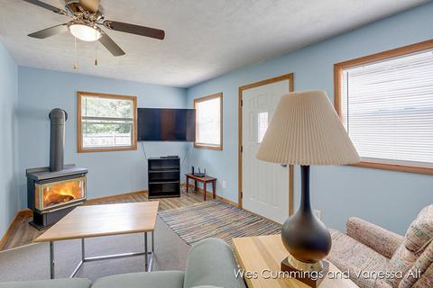 211 N N Ml, Stanton, MI 48888 photo 8