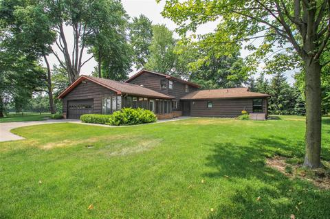 17514 Moorepark, Three Rivers, MI 49093