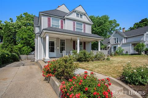 233 Sunset, Grand Rapids, MI 49504