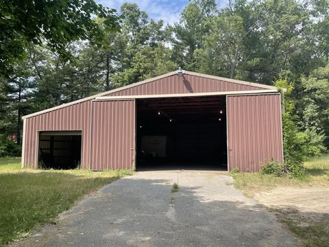 9417 S Oaklane, Montague, MI 49437
