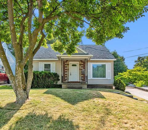 944 Emerald, Grand Rapids, MI 49503