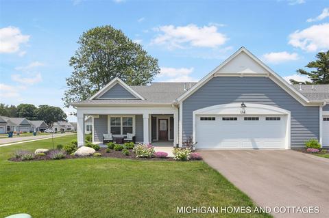 154 Jeans Mdw, Holland, MI 49424