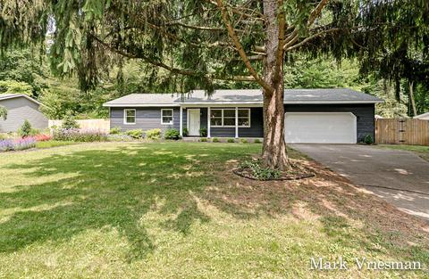 17680 Bayberry, Spring Lake, MI 49456