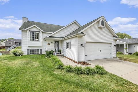 3026 Stonewood, Grand Rapids, MI 49504