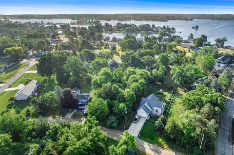 109 Brooks, Brooklyn, MI 49230 photo 4