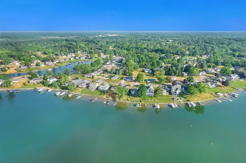109 Brooks, Brooklyn, MI 49230 photo 3