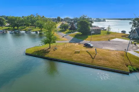 109 Brooks, Brooklyn, MI 49230 photo 8