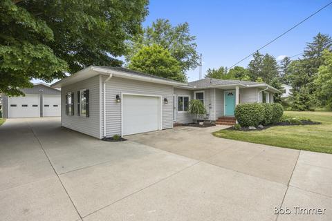4348 30th, Dorr, MI 49323 photo 2