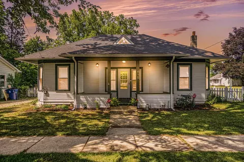 415 Pine, Paw Paw, MI 49079