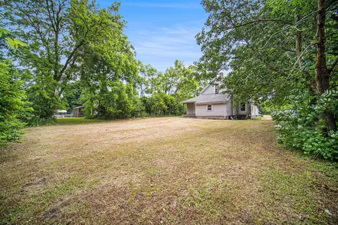 934 Russell, Jackson, MI 49203 photo 19