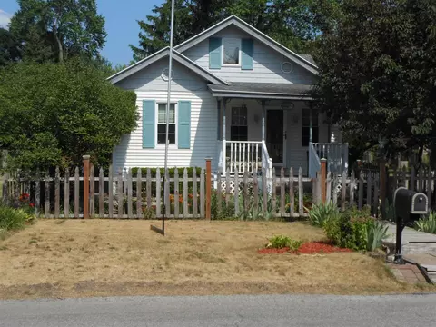 2200 Gaynor, Grand Rapids, MI 49544