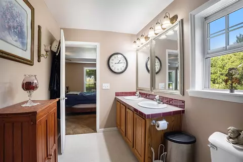 655 Johnson, Ionia, MI 48846 photo 27