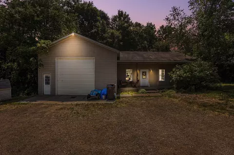 655 Johnson, Ionia, MI 48846 photo 40