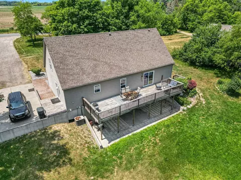 655 Johnson, Ionia, MI 48846 photo 14