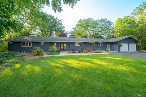3218 Coachlite, Portage, MI 49024