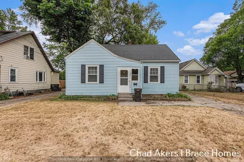 104 Murray, Grand Rapids, MI 49548