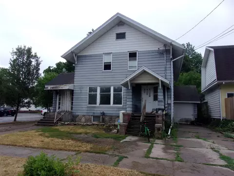 128 W W Ctr, Hastings, MI 49058