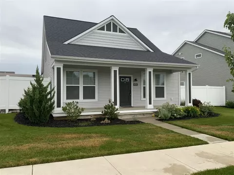 6924 E Rain Gdn, Rockford, MI 49341
