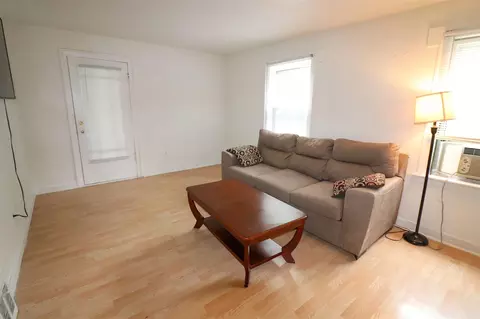 544 Seymour, Jackson, MI 49202 photo 8