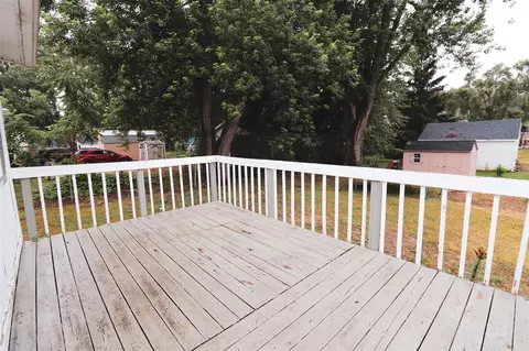 544 Seymour, Jackson, MI 49202 photo 2