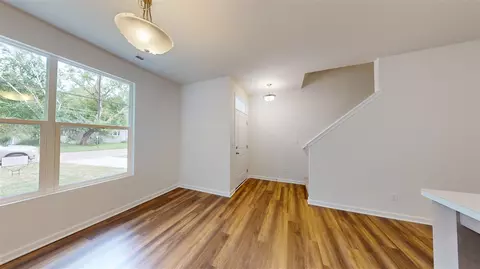 109 N Fountain, Marshall, MI 49068 photo 6