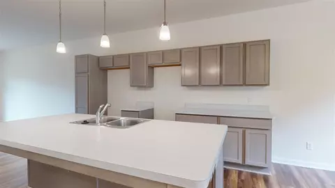 109 N Fountain, Marshall, MI 49068 photo 5