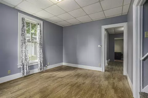 349 N Marshall Ave, Marshall, MI 49068 photo 6