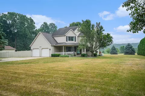 5275 W R, Schoolcraft, MI 49087