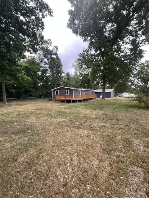 14032 Riverside, Constantine, MI 49042 photo 4