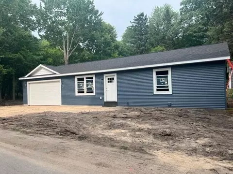 1807 Manitou, Norton Shores, MI 49441