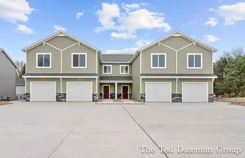13635 Signature, Holland, MI 49424