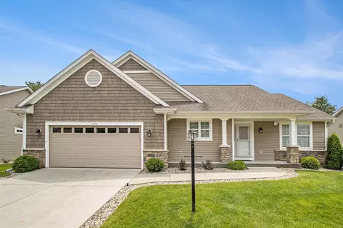 1106 Gulf Breeze, Portage, MI 49002