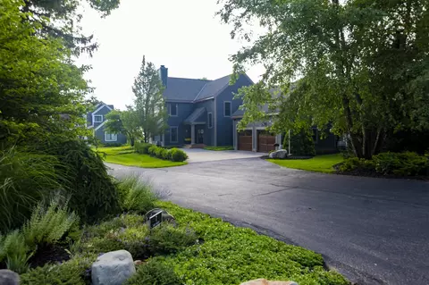 5 Park, Saugatuck, MI 49453