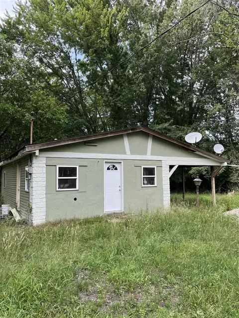47344 N Sunset, Bloomingdale, MI 49026
