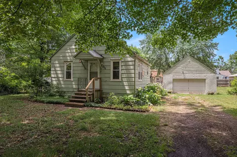698 Azuba, Kalamazoo, MI 49048