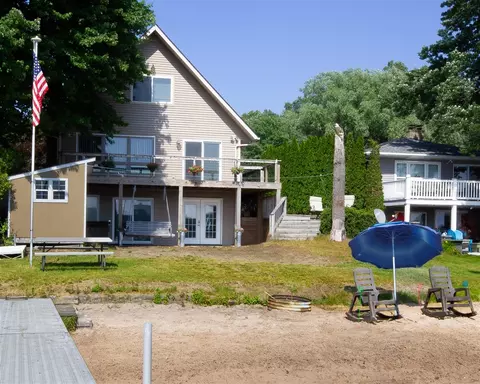 2947 Lakeshore, Twin Lake, MI 49457