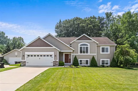 3692 Sunrise, Grand Rapids, MI 49534